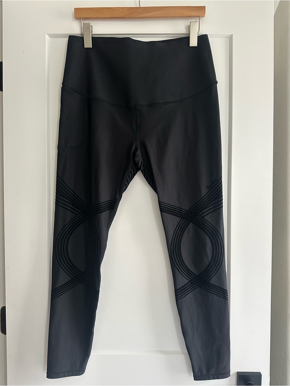 FANKA Body Sculpt Side Pocket Leggings